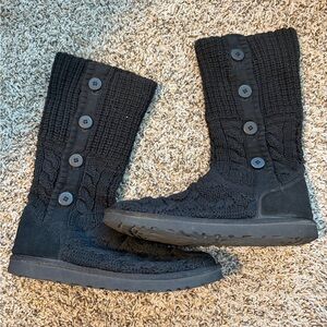 UGG Black Cable-knit boot